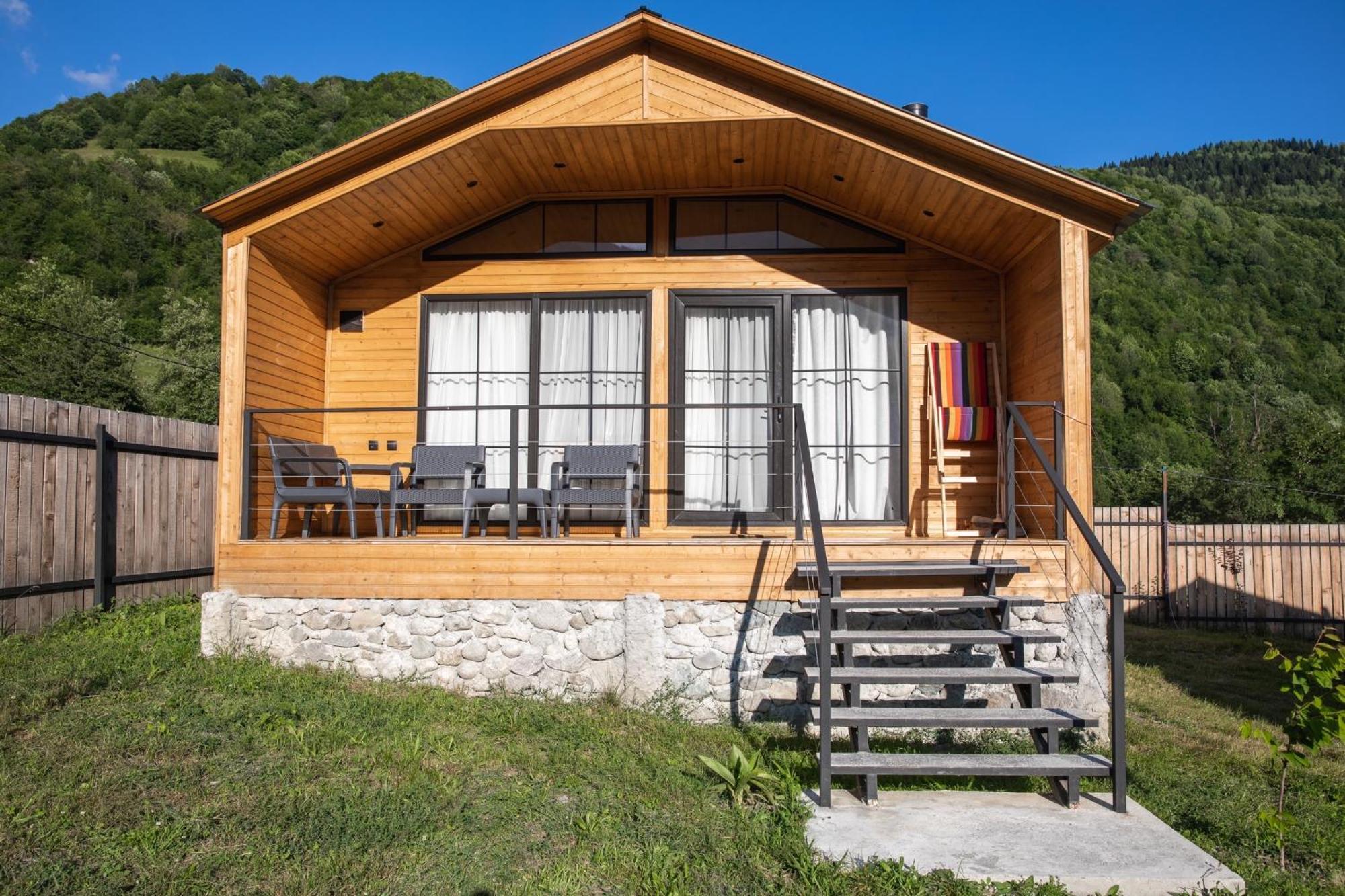 Mestia Villas Εξωτερικό φωτογραφία