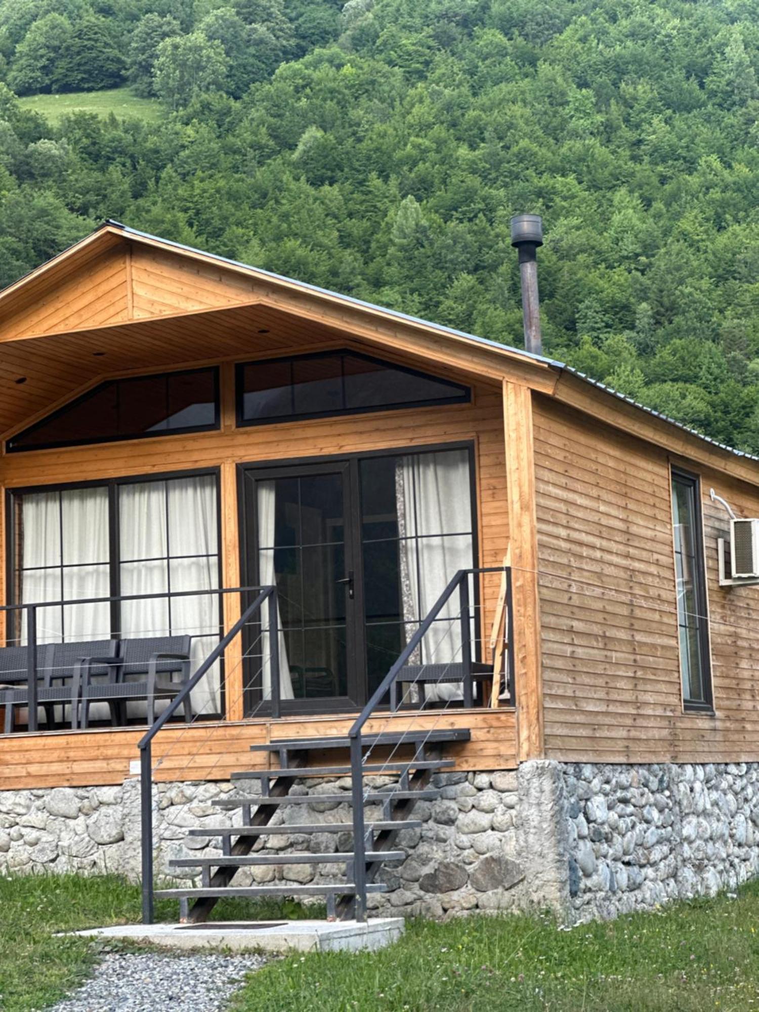 Mestia Villas Εξωτερικό φωτογραφία